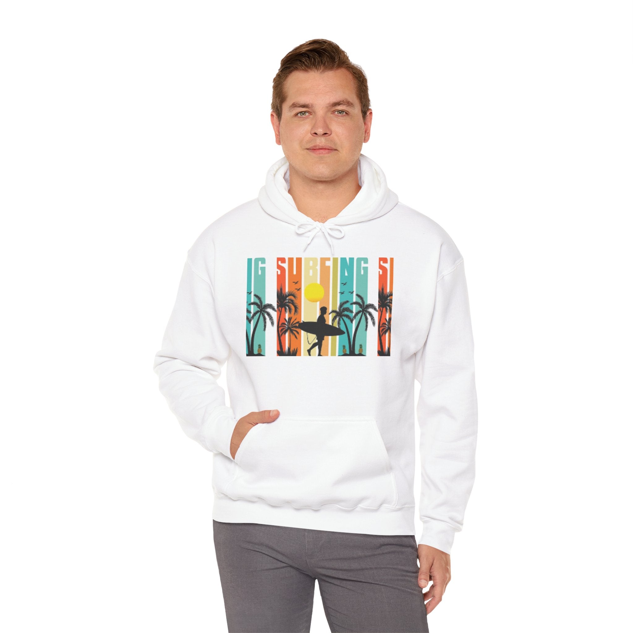 Sweat à capuche Surfer Sunset - Unisexe Heavy Blend™, Vêtements de surf, Ambiances de plage, Vêtements décontractés cool, Garde-robe d'été, Cadeau pour surfeurs